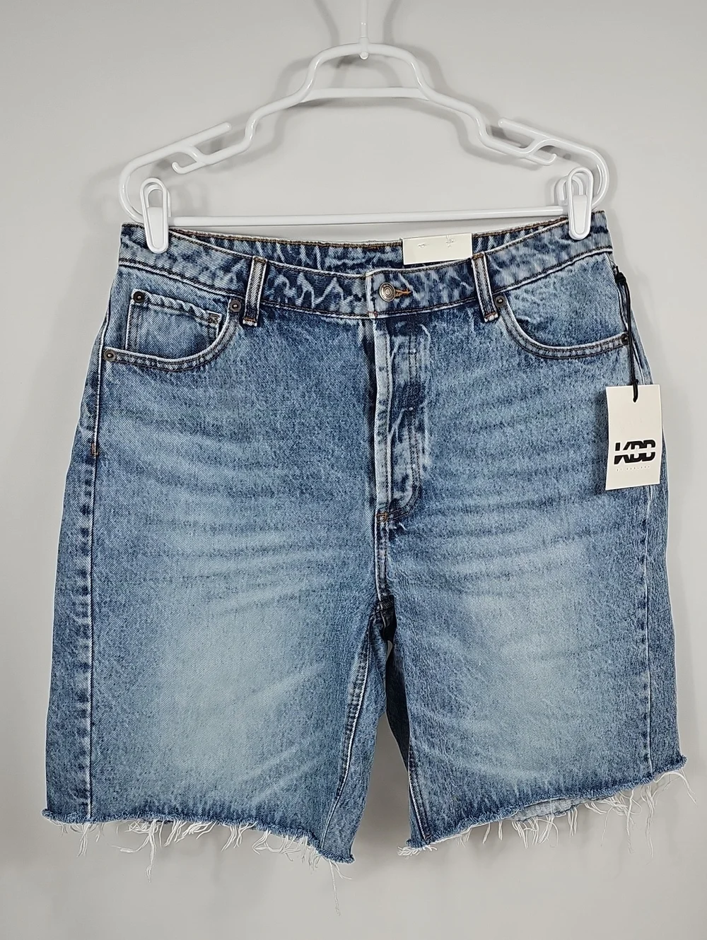 NWT KBB by Kahlana High Rise Long Bermuda Jort Denim Cutoff Shorts Light Wash 10